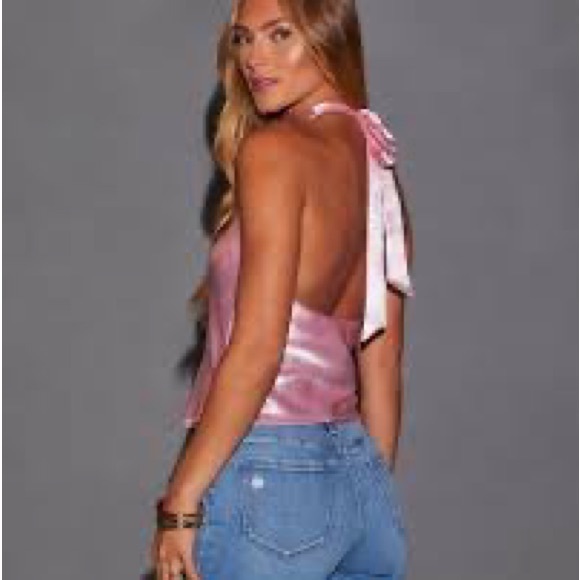 BY VICI BOUTIQUE BECCA SATIN HALTER NECK BLOUSE IN PINK!❤️🎁 - Picture 6 of 7